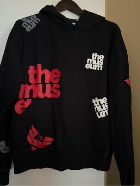 The Museum x D.C. United Pullover Hoodie Men’s Medium Black